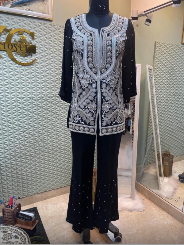 Black Pearl & Jari Kurti Set